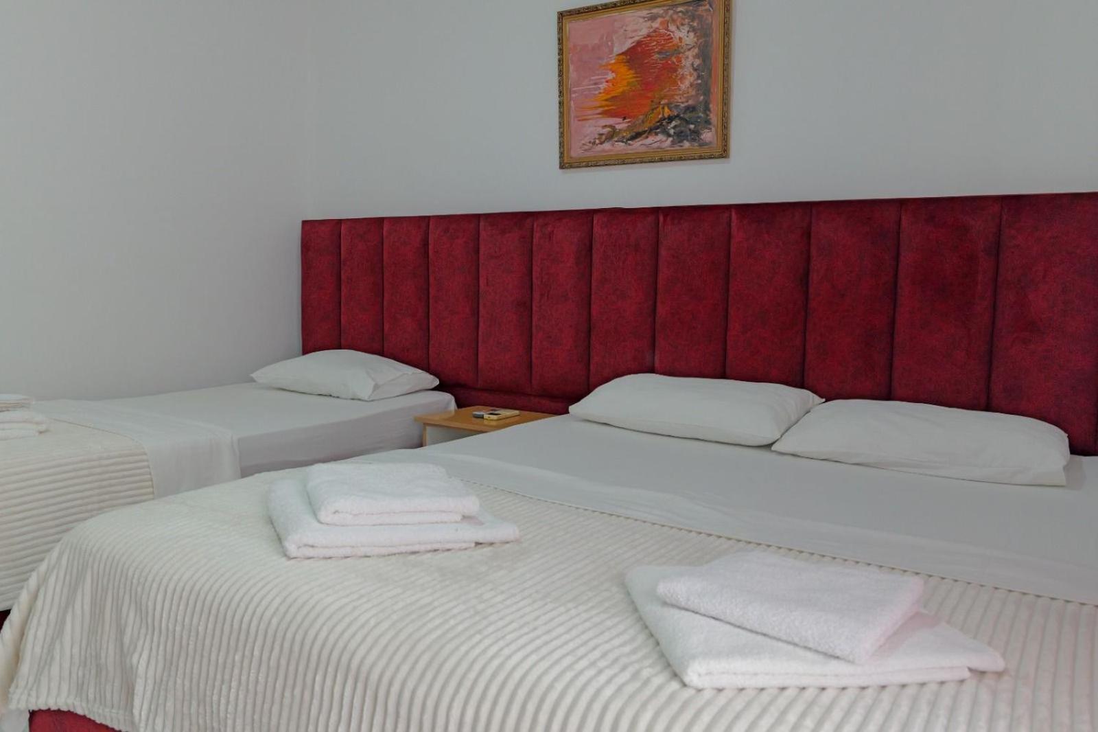 Hotel Eden Sarande Exterior photo